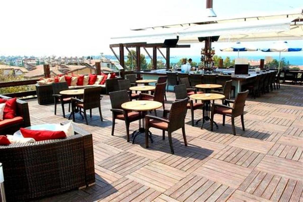 Joker Side Hill Hotel Extérieur photo